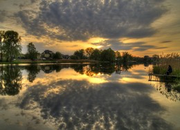Cool place / ***