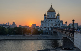 Christ the Savior Cathedral / ***