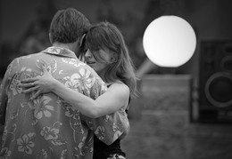 Music bound us / ***