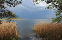 Thunderstorm over the lake / ***