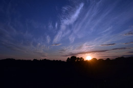 Evening sunset / ***