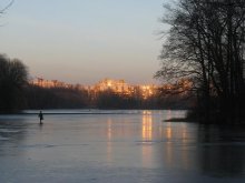 On thin ice to meet ... / ***