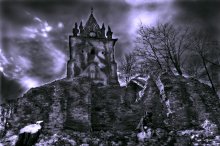 Under the pale moonlight / ***