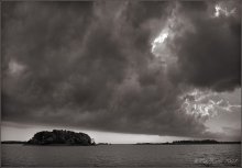 Before the rain / .....