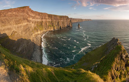 Sunset on the Cliffs of Moher / ***