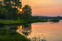 Evening on the lake / ***