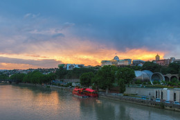 Evening Tbilisi / ***