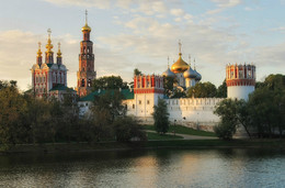 Novodevichy Convent. / ***