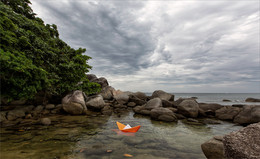 The Ship and the Sea / ---