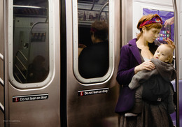 Madonna in New York Subway / ***