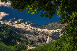 Summer in the mountains / ***