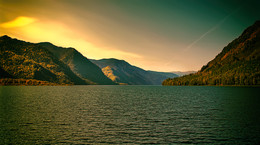 Lake Teletskoye / ***