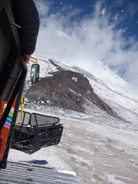 By the Elbrus / [img]https://pp.userapi.com/c836138/v836138766/1480e/C6FXM-rml0A.jpg[/img]