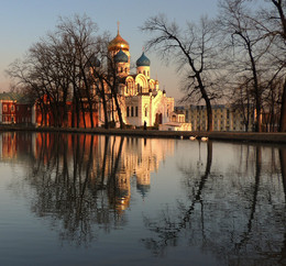 The monastery pond / ***