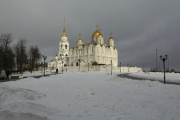 Assumption Cathedral / ***