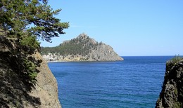 On the rocks / ***