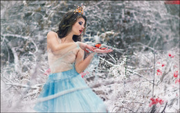 Gerda © / If you are interested any picture, and you want to buy from me the original, then email to me about it. 
lucas@ua.fm