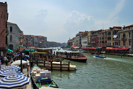Grand Canal / ***