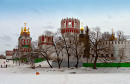 Novodevichy Convent / ***