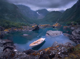 Do not empty boat... / ***