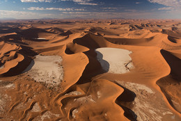Great dunes of Namiba / ***