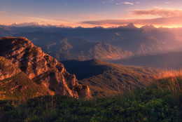 Morning in the mountains / ...