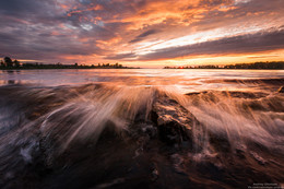 After the rain / ***