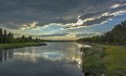 Dusk / ***