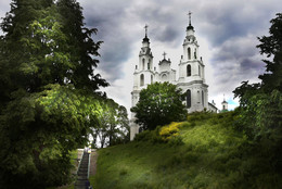 Sophia Cathedral / ***