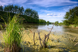 River ... / ***