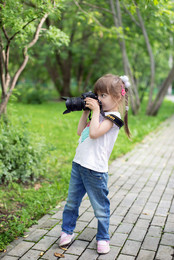 Young photographer / ***