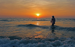 Fisherman and the Sea / ***