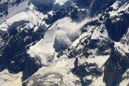 Avalanche / ***