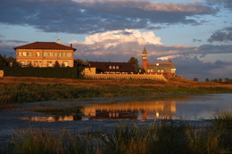 Before sunset. / ***