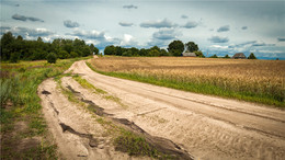 Road / ***
