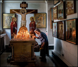 In the Temple / ***