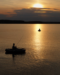 Evening fishing / ***