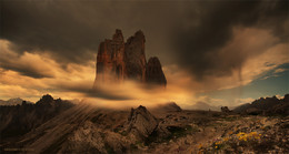 Tre Cime di Lavaredo, Italy, 2017 / Alps 2017
https://mikhaliuk.com/mountains-lofoten-islands-alps-photo-tours