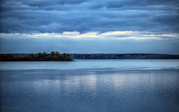 Autumn Sunset. / ***