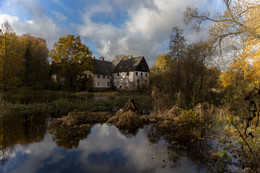 Autumn floods / ***