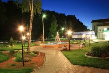 Night extravaganza small town / ***