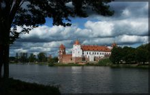 Mir Castle / .........