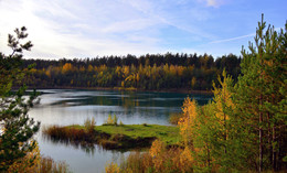 Autumn on the Lake / ***
