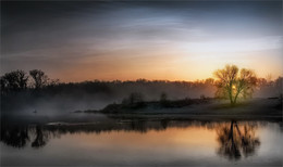 Morning on the river / ***