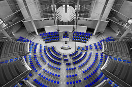 &nbsp; / ColorKey vom Plenarsaal des Reichstagsgebäudes in Berlin