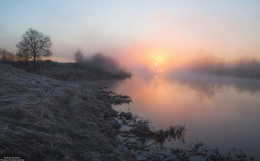 Encountering dawn / 2016