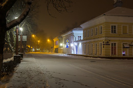 Quiet street / ***