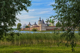 Kirill-Belozersk Monastery / ***