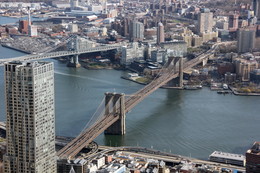The Brooklyn Bridge / ***