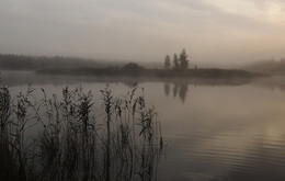 Autumn sunrise / ***